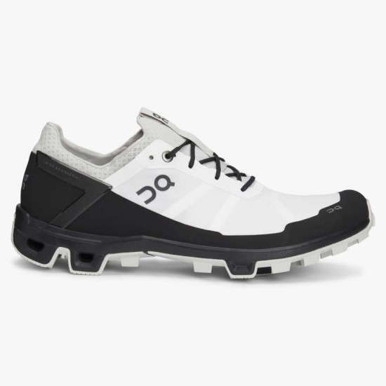 On Cloudventure Peak White/Black Men